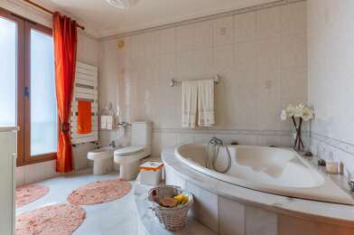 Maison 6 pièces 990500 €