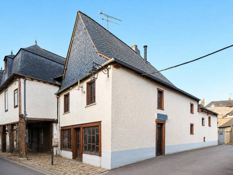 Spacieuse maison 8 pièces au cœur de La Guerche — photo 1