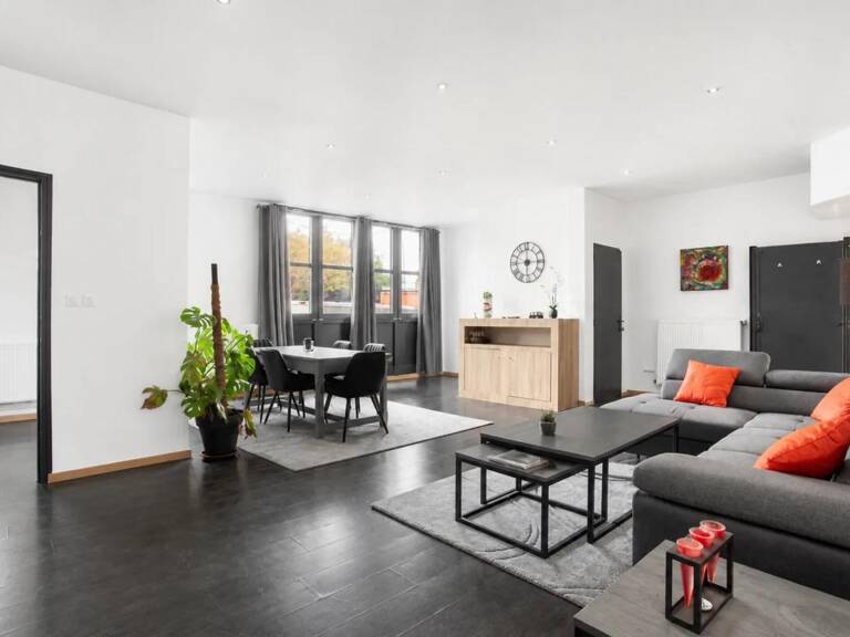 Maison rénovée de 285 m² avec 3 logements à Tourcoing — photo 1