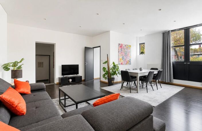 Maison rénovée de 285 m² avec 3 logements à Tourcoing — photo 3