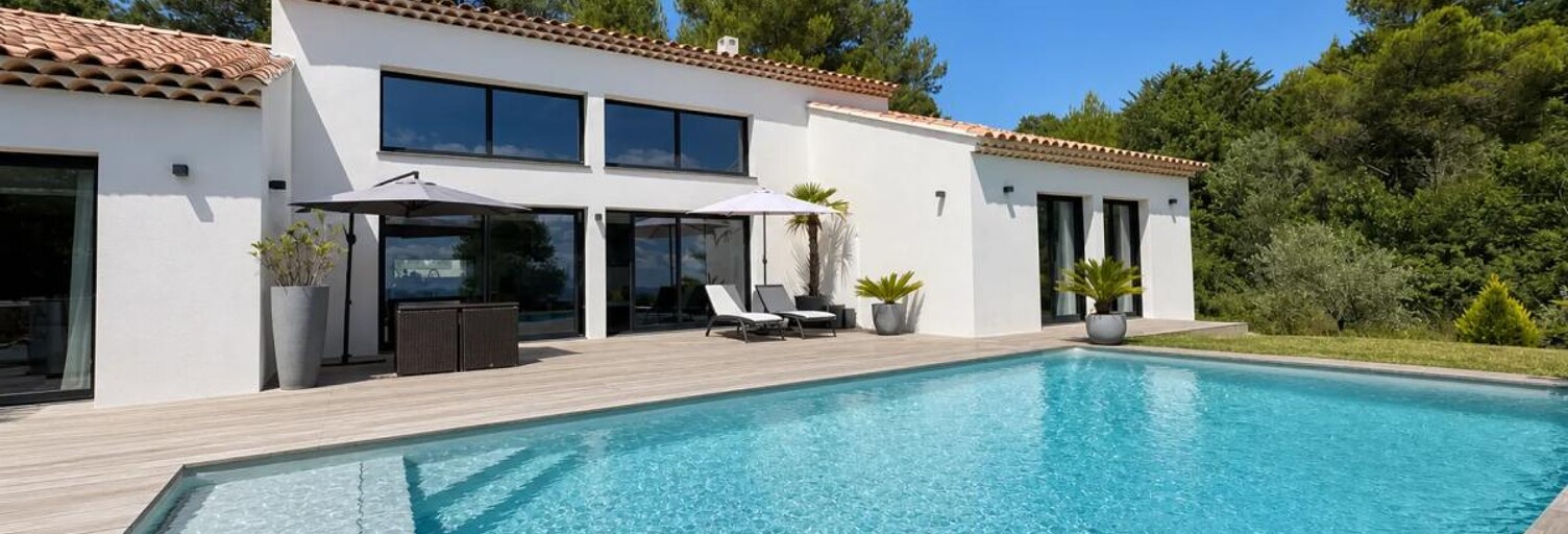 Maison 7 Pièces 187 m² à vendre à Montfuron (04110)
