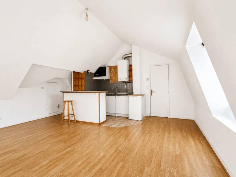 Studio lumineux avec grenier à Chars — photo 1