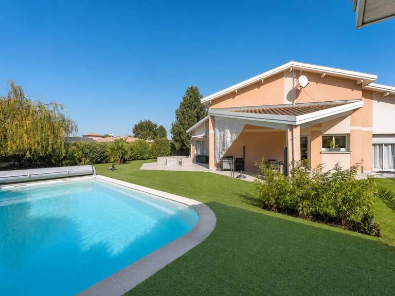 Maison individuelle de 4 pièces de 196 m² située à Gujan-Mestras — photo 1