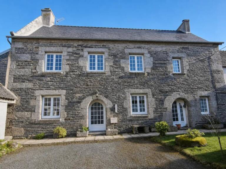 Maison de caractère 182 m2 en vente à Pleyber-Christ — photo 1