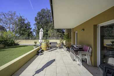 Appartement 3 pièces 275000 €