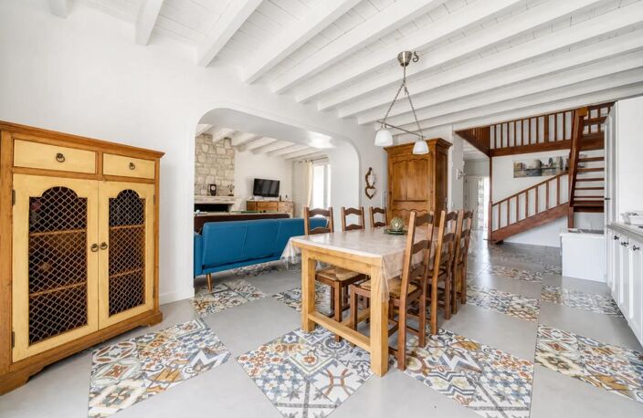 Ensemble de 4 maisons charentaises proche océan — photo 2