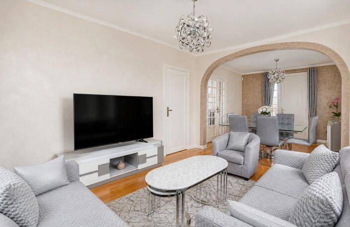 Maison lumineuse de 137 m² à Livry-Gargan, secteur Jacob — photo 5