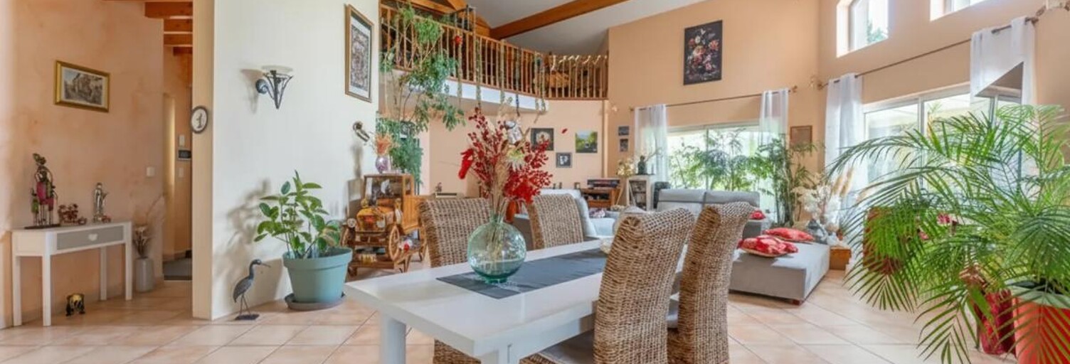 Maison 7 Pièces 275 m² à vendre à Cussac-Fort-Médoc (33460)