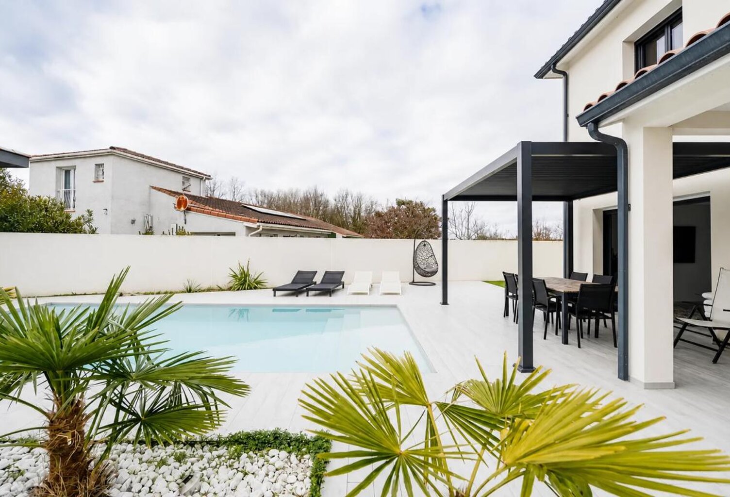 Maison moderne 5 pièces avec piscine à Merville — photo 1
