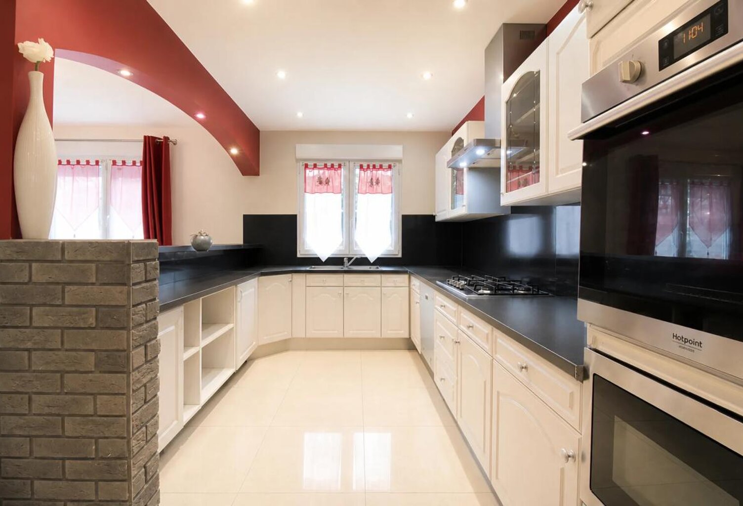 Maison 7 pièces de 197 m2 avec jardin en vente à Courtry - Idéal pour familles — photo 1