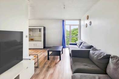 Appartement 5 pièces 173000 €