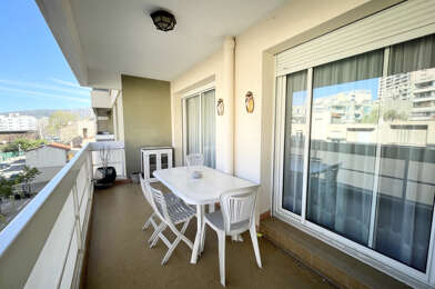 Appartement 3 pièces 260000 €