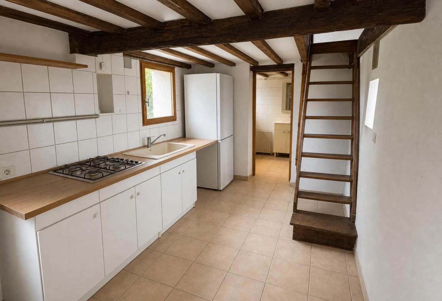 Maison de 3 pièces de 95 m² située à Lavau — photo 1