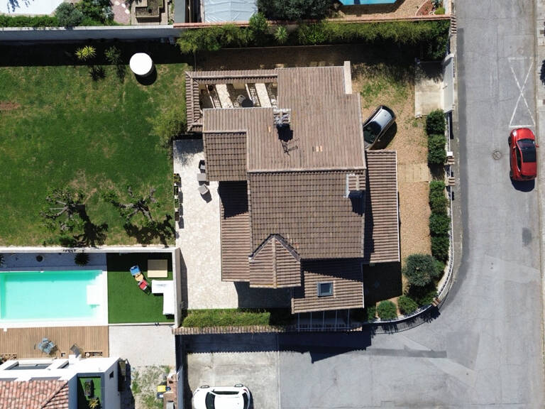 Maison 174 m2 avec terrain 704 m2 piscinable + T2 indépendan — photo 1