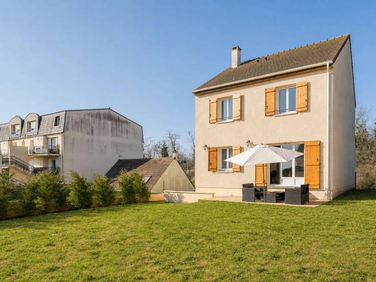Maison de 6 pièces de 110 m2 avec jardin en vente à Crégy-lès-Meaux - Idéal pour les familles — photo 1