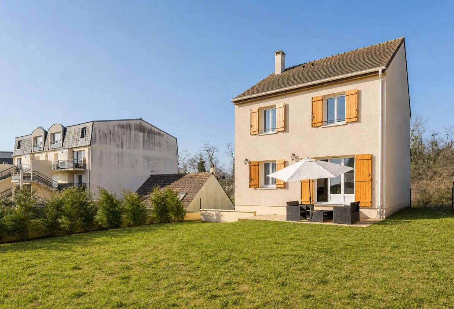 Maison de 6 pièces de 110 m2 avec jardin en vente à Crégy-lès-Meaux - Idéal pour les familles — photo 1