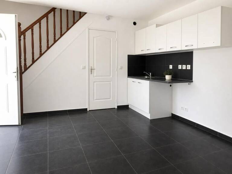 Ensemble immobilier - 150m² - Ivry-la-Bataille — photo 1