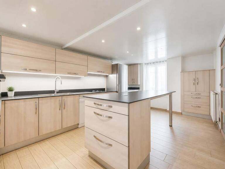 Maison de 11 pièces de 308 m² à Mitry-Mory — photo 1