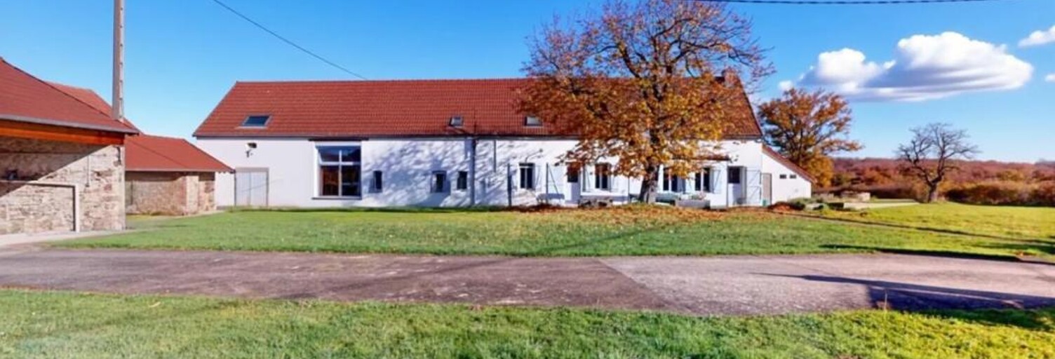 Maison 7 Pièces 320 m² à vendre à Lapeyrouse (63700)