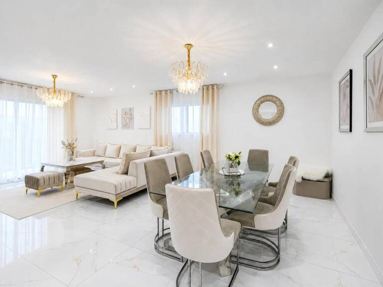 Maison contemporaine spacieuse à Vernet — photo 1