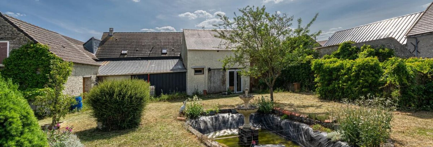 Maison 9 Pièces 190 m² à vendre à Neuville Saint Denis (28310)