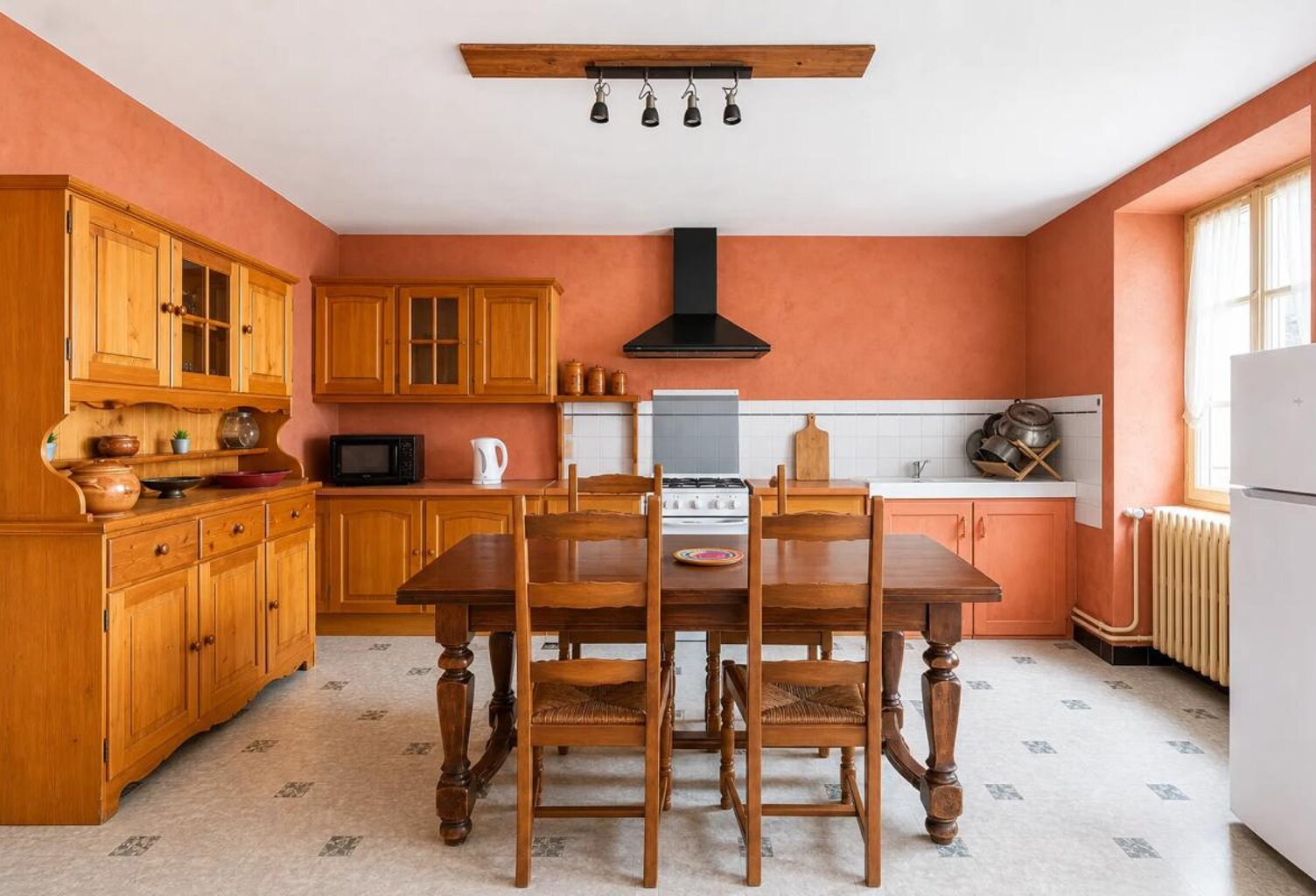 Ancien corps de ferme divisé en 3 logements indépendants ! — photo 1