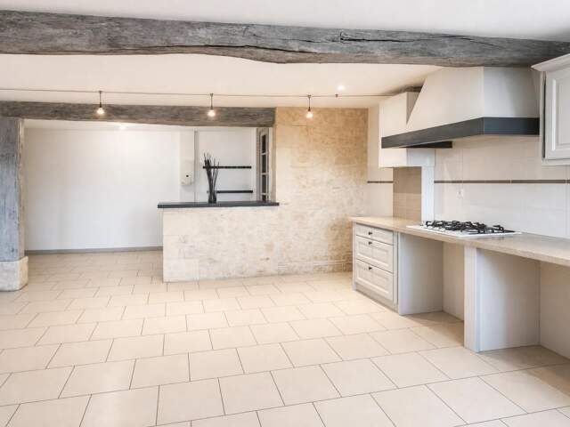 Maison de 5 pièces de 88,86 m² situé à Clairac — photo du bien