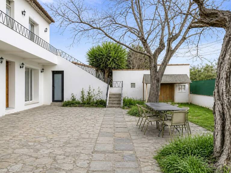 Maison rénovée 6 pièces, 153 m², Châteauneuf — photo 1