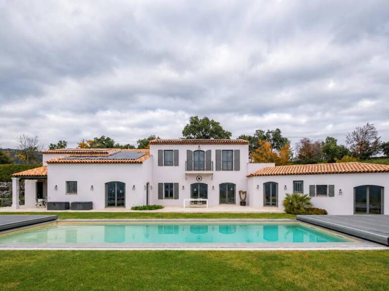 Luxueuse villa au Plan-de-la-Tour — photo 1