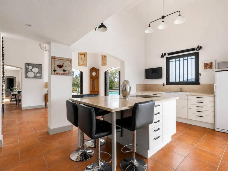 Luxueuse villa au Plan-de-la-Tour — photo 1