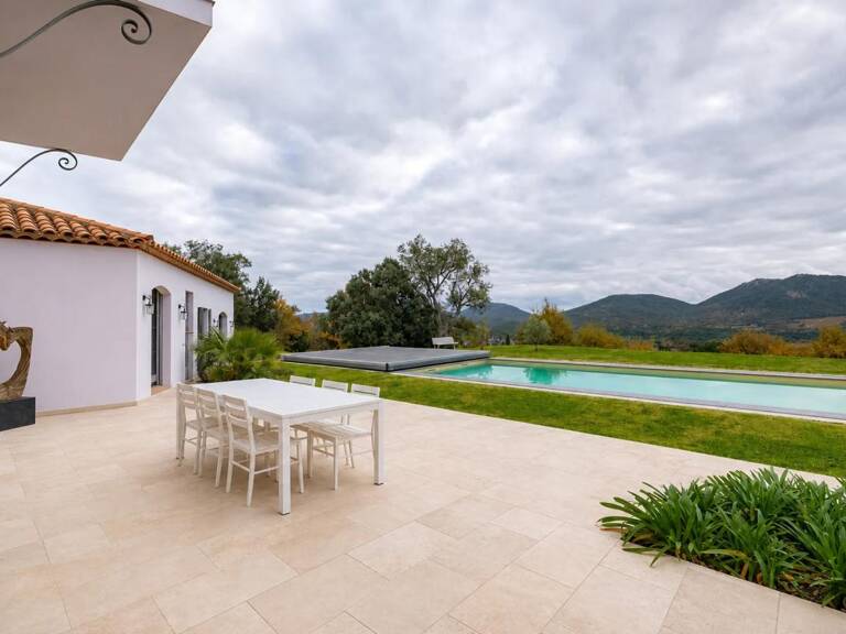 Luxueuse villa au Plan-de-la-Tour — photo 1