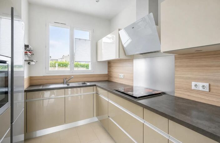 Maison de 7 pièces de 174 m² à Pontoise — photo 4