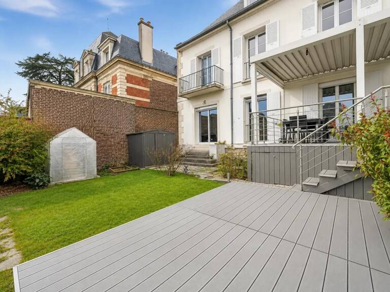 Maison de 7 pièces de 174 m² à Pontoise — photo 1