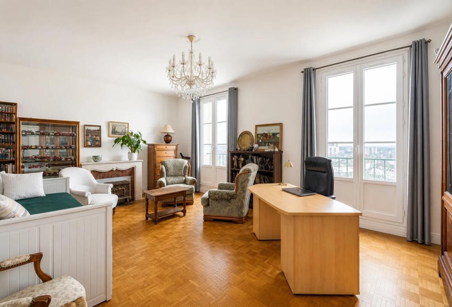Maison de 7 pièces de 174 m² à Pontoise — photo 1