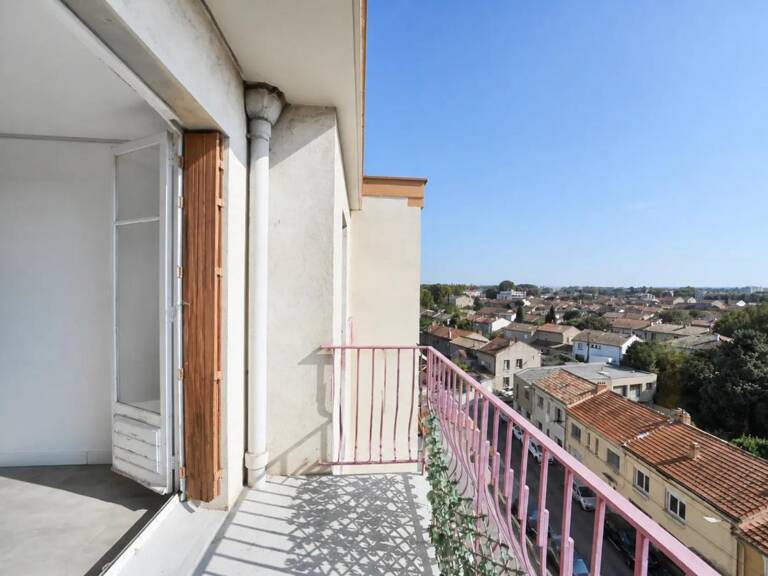 Charmant 3 pièces avec balcon au dernier étage à Avignon — photo 1