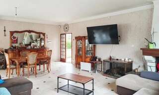 Maison 7 Pièces 252 m² à vendre à Pineuilh (33220)