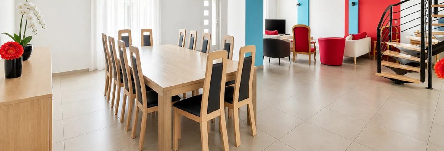 Maison 8 Pièces 245 m² à vendre à Mervent (85200)