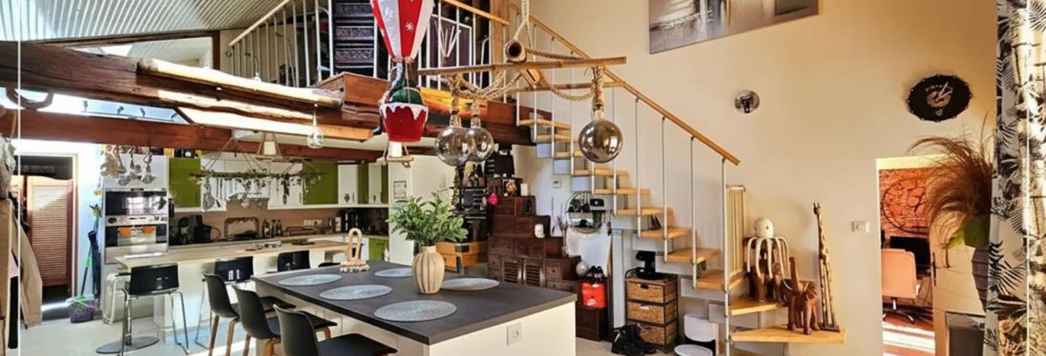 Maison 6 Pièces 300 m² à vendre à Saint-Avit-Saint-Nazaire (33220)