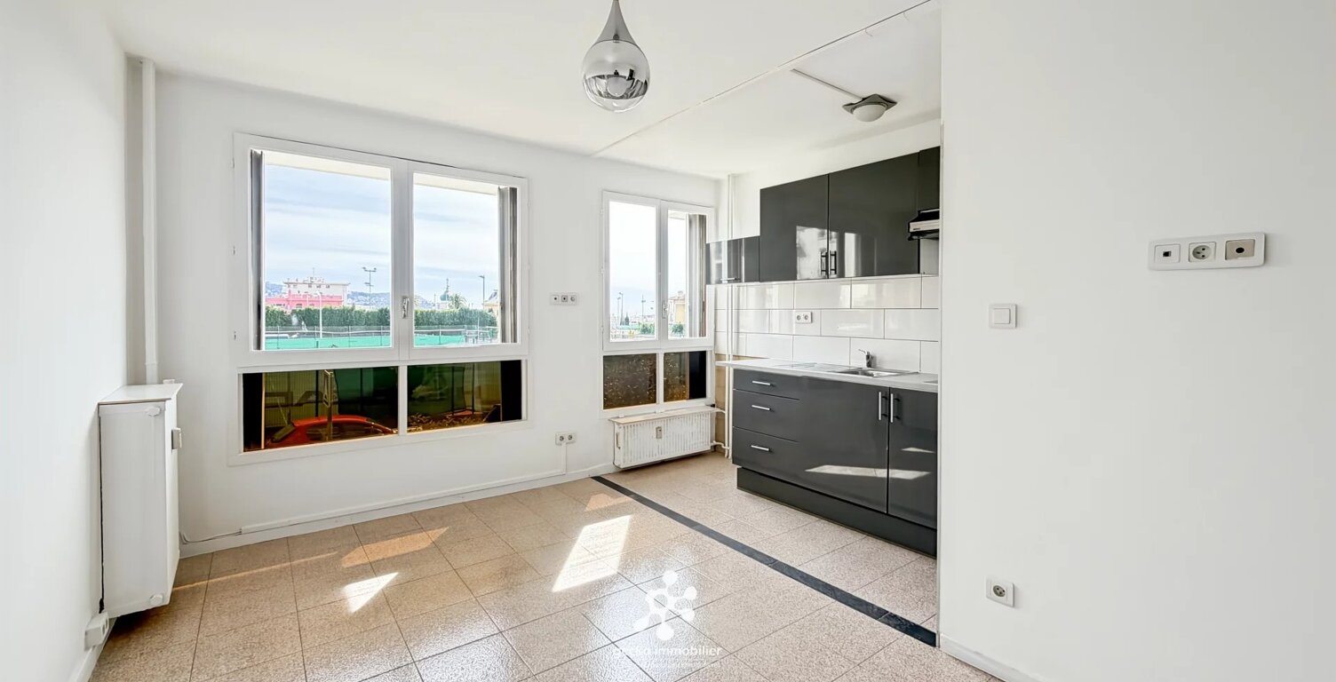 NICE - PARC IMPERIAL - STUDIO avec vue dégagée — photo 1