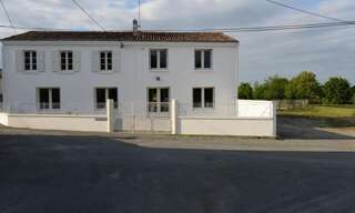 Maison 6 Pièces 186 m² à vendre à Écoyeux (17770)