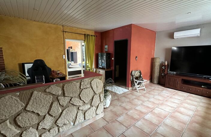 VOTRE MAISON T3 AVEC PISCINE PROCHE DE TOUTES LES COMMODITÉS — photo 5