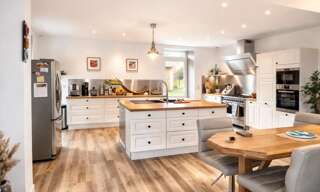 Maison 10 Pièces 350 m² à vendre à Tollevast (50470)