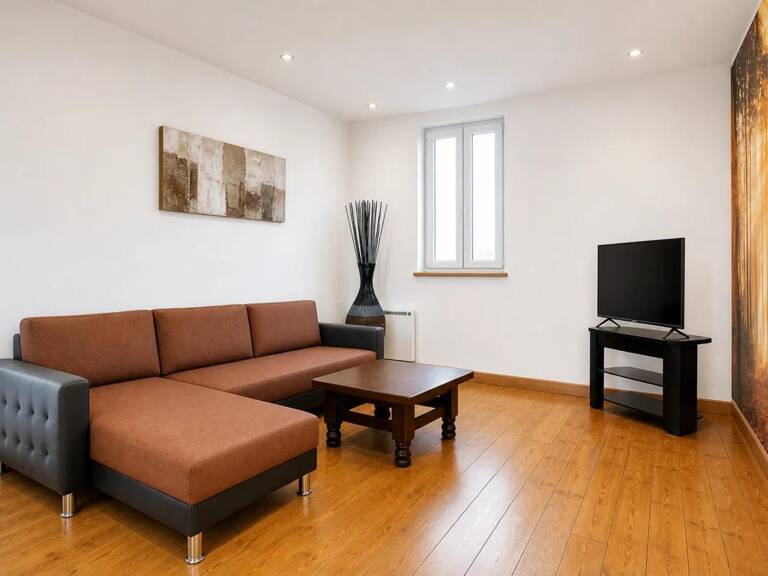 Maison de 256 m2 divisée en 4 appartements — photo 1