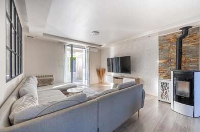Maison 6 pièces 560000 €