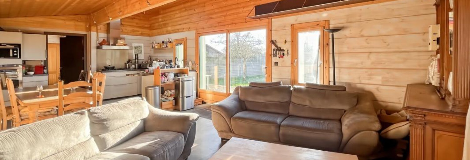 Maison 8 Pièces 183 m² à vendre à Jugazan (33420)