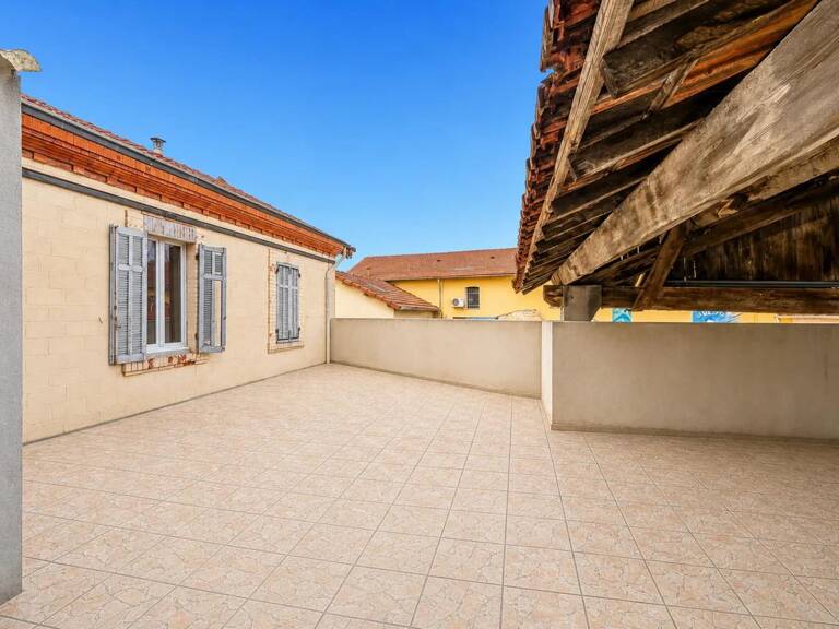 Maison de 183 m² avec dépendances — photo 1