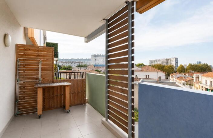 APPARTEMENT DE 54 m2 AVEC BELLE VUE DEGAGEE — photo 3