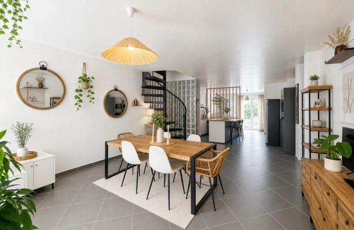 Maison de ville de 5 pièces de 107 m² en vente à Nangis — photo 2