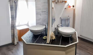 Maison 9 Pièces 280 m² à vendre à Carlux (24370)