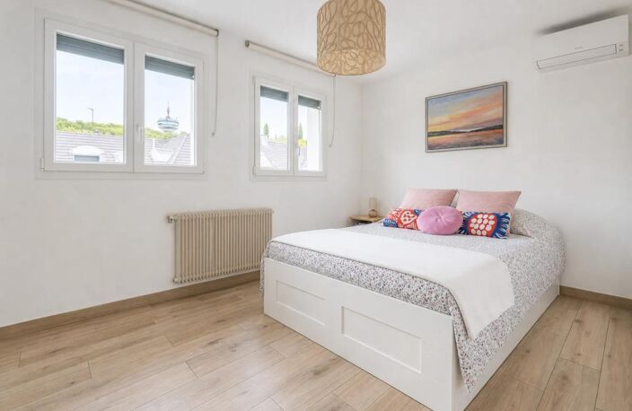 Maison spacieuse et rénovée à Romainville — photo 4